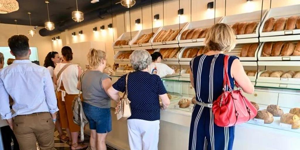 Domi Vélez abrirá una panadería en Entre Nasas: «Tendrá pastelería y servicio de café»