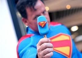 Helados con superpoderes: Arkyn aterriza en Málaga con sabores de Batman, Superman y Wonder Woman