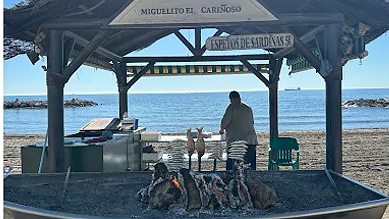 Barca de espetos de Miguelito El Cariñoso