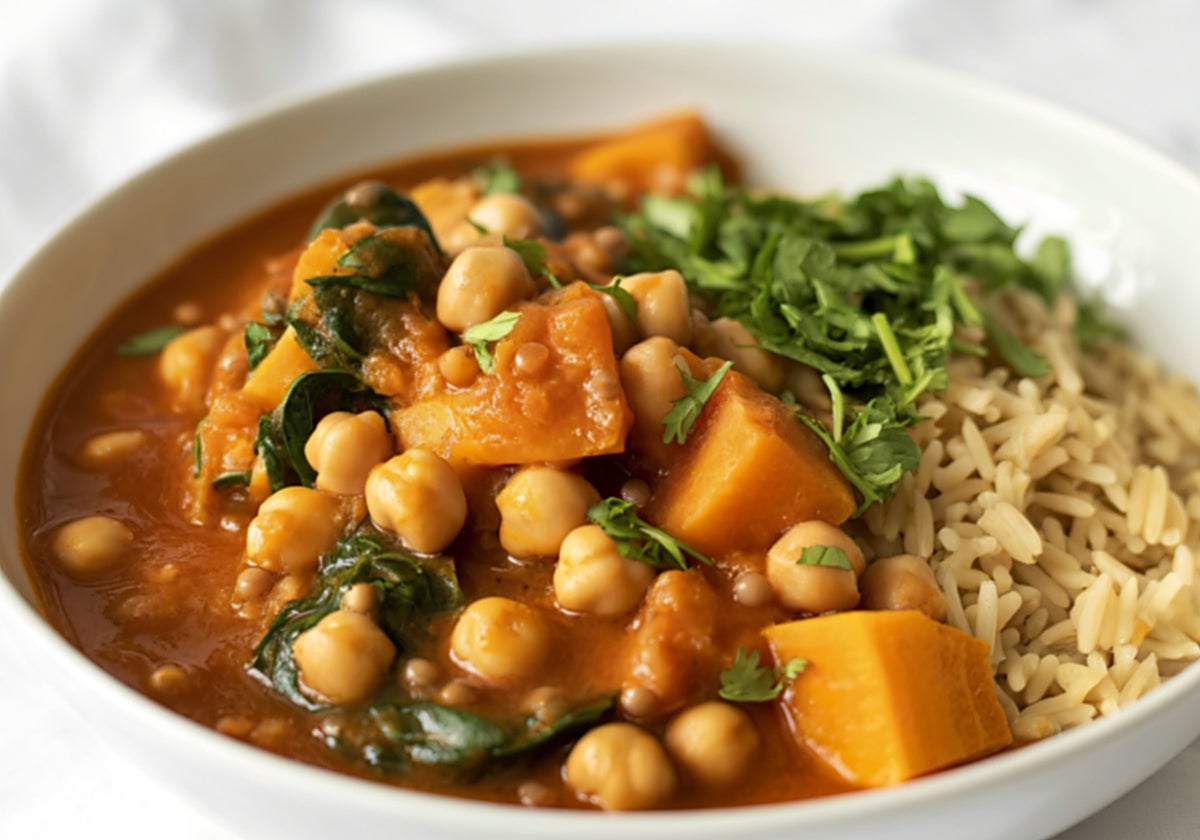 Sopa de boniato y garbanzos Ras el Hanout con vasito de arroz basmati Brillante