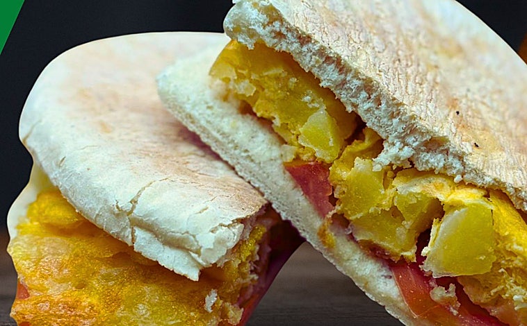 Imagen principal - Bocadillos varios de Bocatería Lex Flavia en Málaga