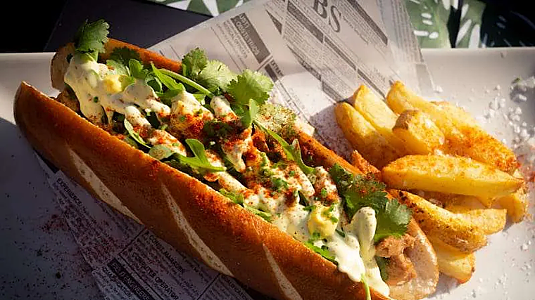 Brioche de carnitas  de El tenedor del Mono en Tomares