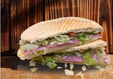 Campero clásico de Bocatería Lex Flavia (Málaga)