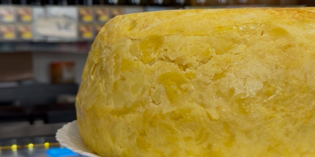 La tortilla más famosa de Córdoba nació por casualidad: la curiosa historia del Bar Santos