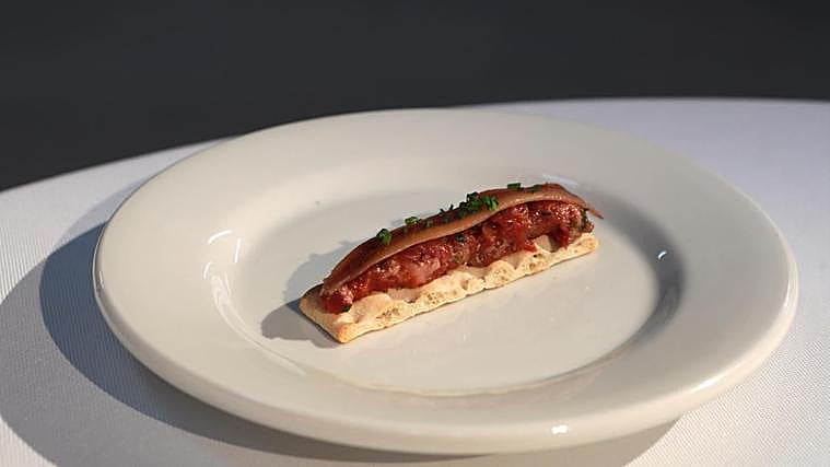 La Perdida Restaurant's Aged Beef Tartare Steak and Cantabrian Anchovy Toast
