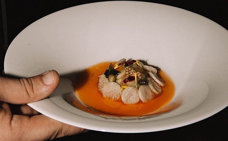 Imagen principal - Homenaje a Martín Berasategui en Puente Romano: una velada con mucho &#039;garrote&#039; en Marbella