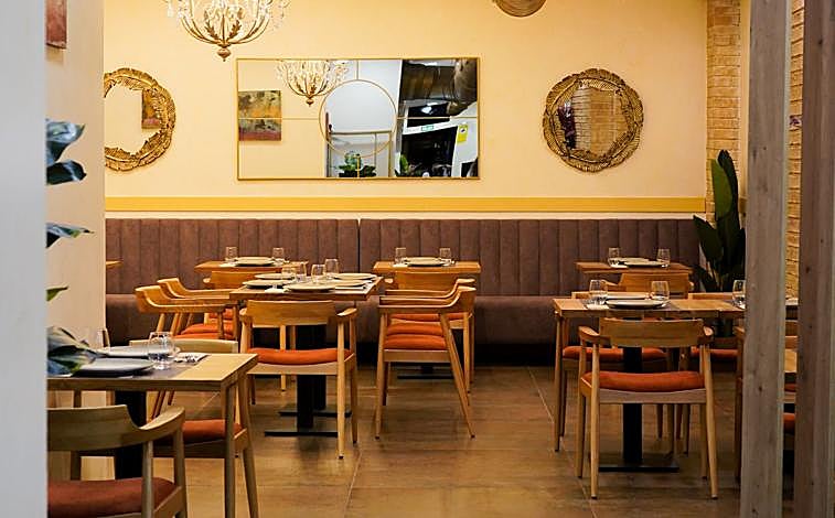 Imagen principal - Turuleta, aire fresco para la calle Betis con la experiencia de El Sella y Gascona