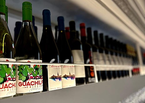 Secondary image 1 - Some images of the interior of La Mar de Fritos