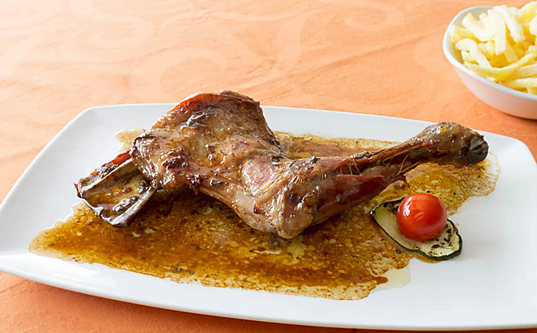 Imagen principal - Platos de Cienfuegos en Alhaurín El Grande