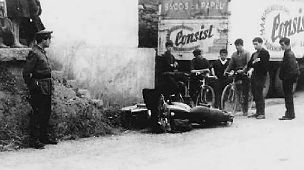 La moto que pilotaba Pardines al ser asesinado, en 1968
