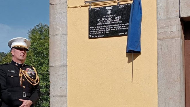 Descubrimiento de una placa en honor de Baldomero López el pasado 17 de septiembre