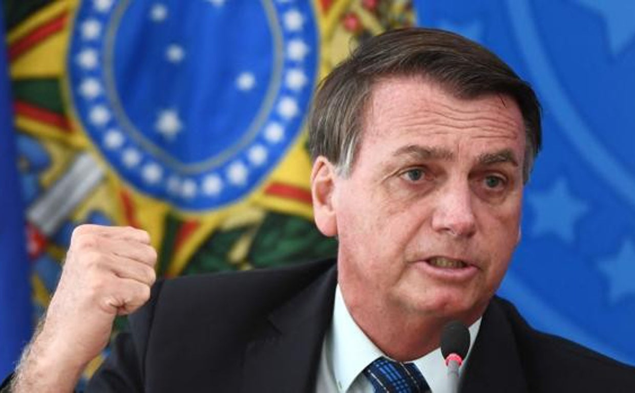 Bolsonaro, en una imagen del año pasado // Vídeo: Los simpatizantes de Bolsonaro lamentan la derrota de su candidato en las elecciones brasileñas