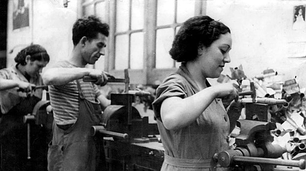 Obreros, trabajando durante la Guerra Civil