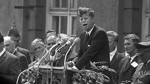 Kennedy, durante su discurso en Berlín, en 1963
