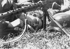 Las últimas horas de un falangista de la División Azul antes de morir luchando contra decenas de tanques