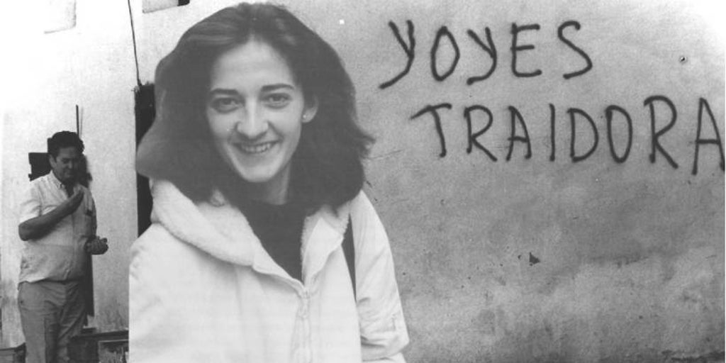 “Kim olduğumu biliyor musun?  “Seni idam etmeye geldim”