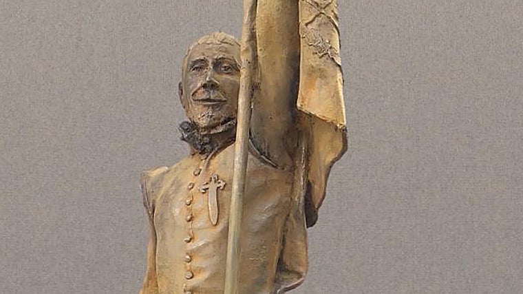 La escultura, momentos antes de la presentación