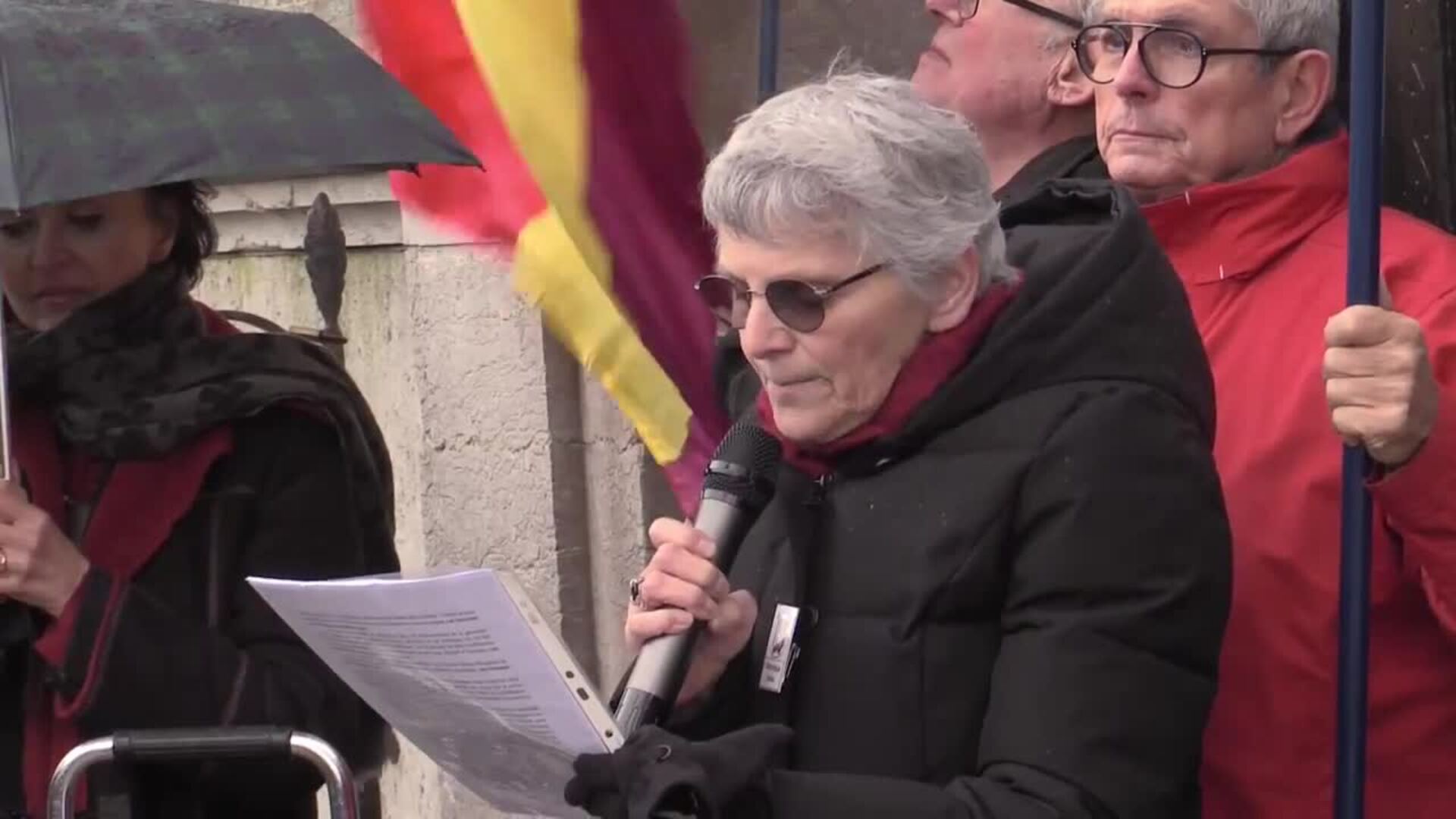 Autoridades españolas y francesas homenajean al resistente español Celestino Alfonso