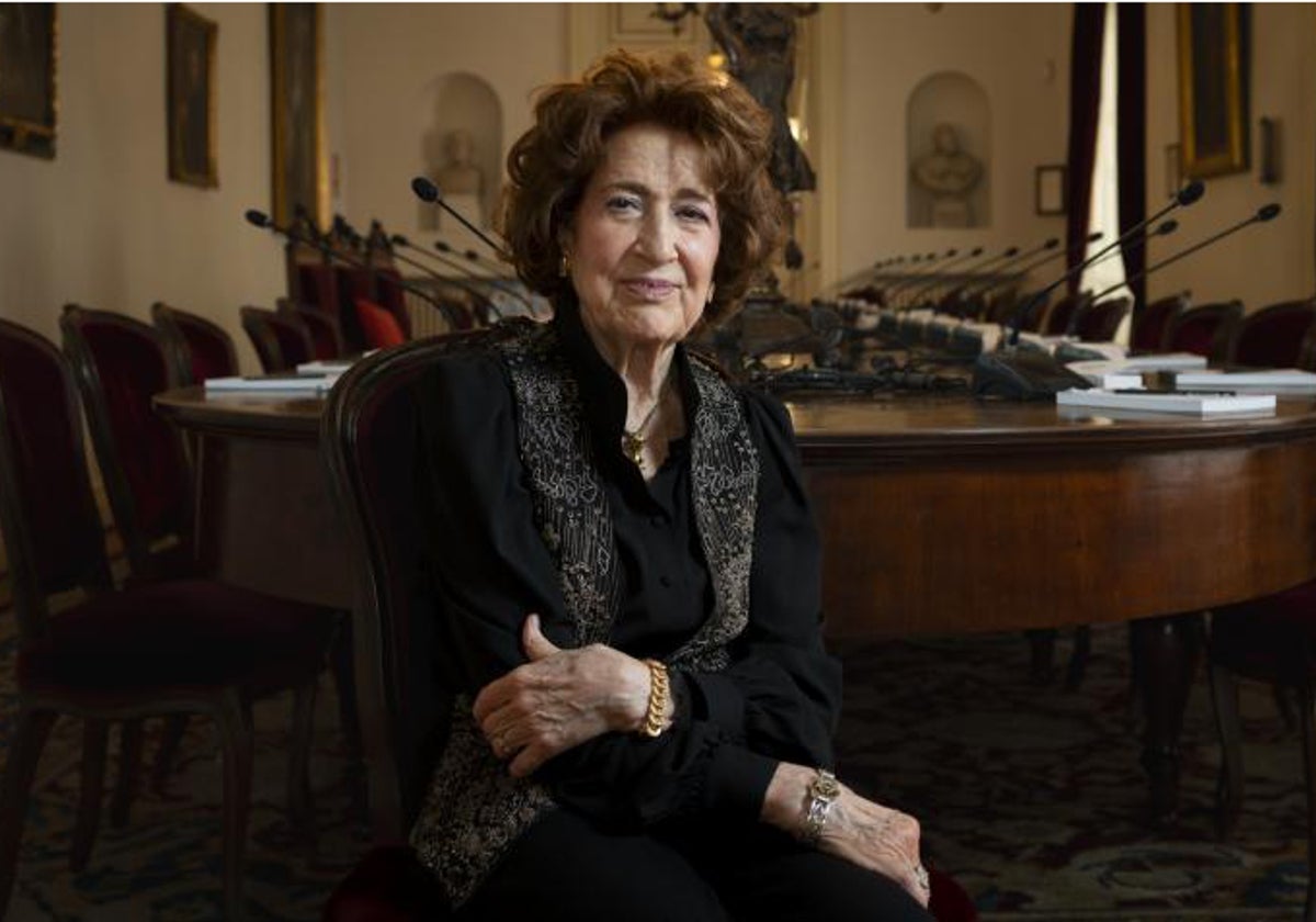 Carmen Iglesias, en la sede de la Real Academia de la Historia