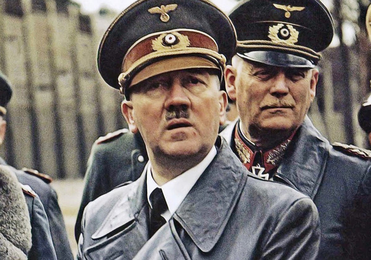 Adolf Hitler con el general Heinz Guderian y el mariscal de campo Wilhelm Keitel en Rügenwalde, 1943