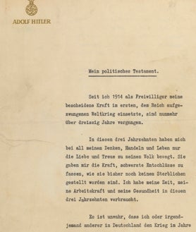 Imagen secundaria 2 - Arriba, y debajo, a la izquierda: última salida de Hitler a los jardines de la Cancillería antes de morir. Fechadas a finales de abril. A la derecha, su testamento