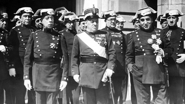 El misterio que cambió la Guerra Civil: ¿acabó Franco con su rival para conseguir el poder?