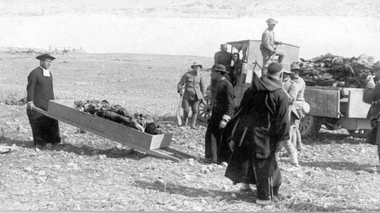 Hablan los descendientes de la mayor matanza de soldados del Ejército español: «El cadáver de mi tío nunca se recuperó»