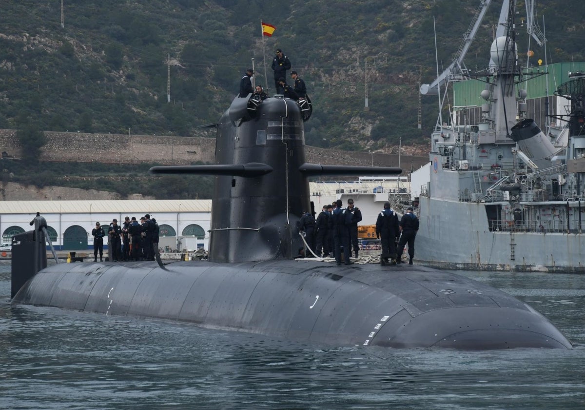 Submarino S-81 Isaac Peral, de la misma clase que su hermano, el S-82 Narciso Monturiol