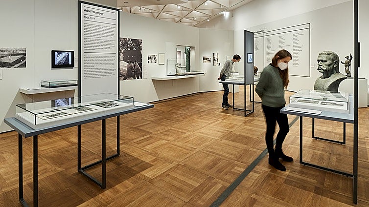 Mitos poscoloniales: el libro que quiere demostrar que los museos son «máquinas ideológicas» contra el «Occidente blanco»