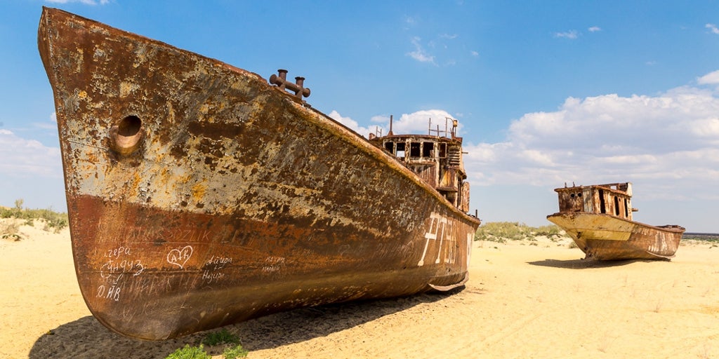 Sovyetler Birliği dünyanın dördüncü büyük gölünü böyle çöle çevirdi