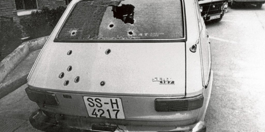 kana bulanmış ellerle özgür olmanın keyfi