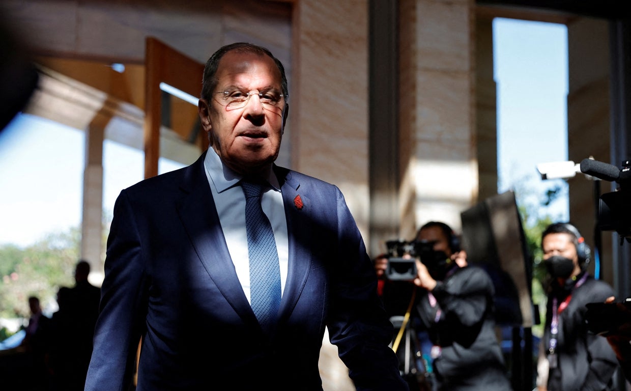 Lavrov en Bali durante la cumbre del G-20
