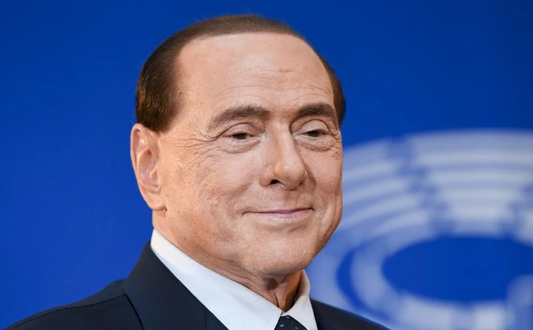 Berlusconi pretende «licenciar» a Mattarela para ocupar su lugar y enciende la campaña electoral
