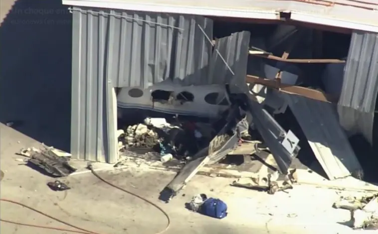 El choque de dos avionetas en California provoca, al menos, dos muertos