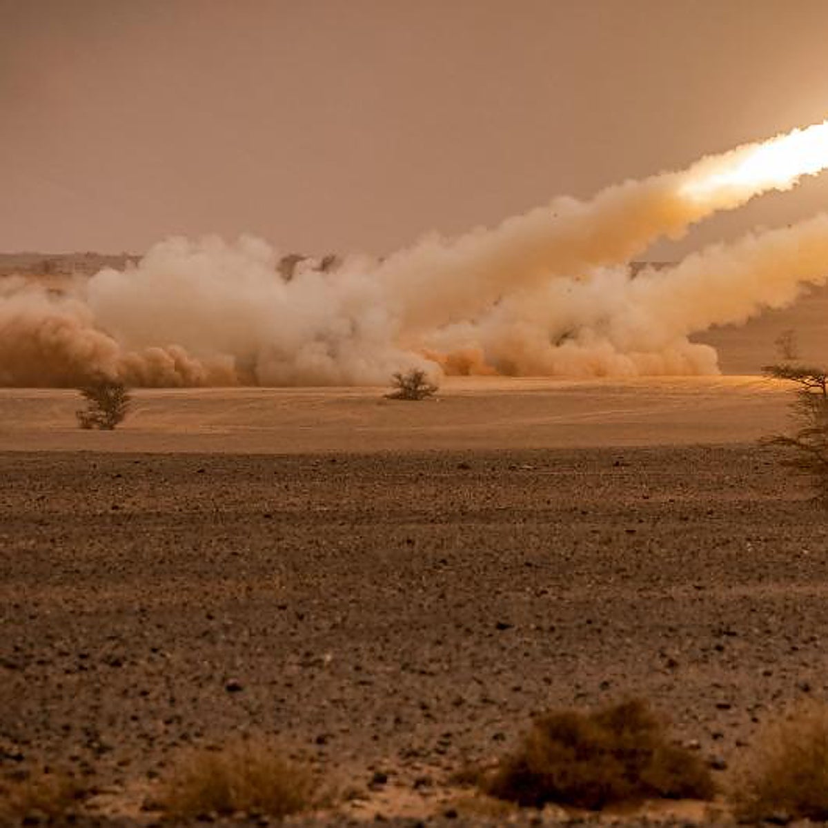 Ucrania utiliza maquetas de madera de sistemas lanzamisiles para engañar a los rusos