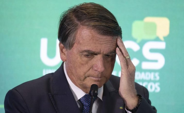 Bolsonaro pierde su dominio web, que ahora lo define como «una amenaza para Brasil»