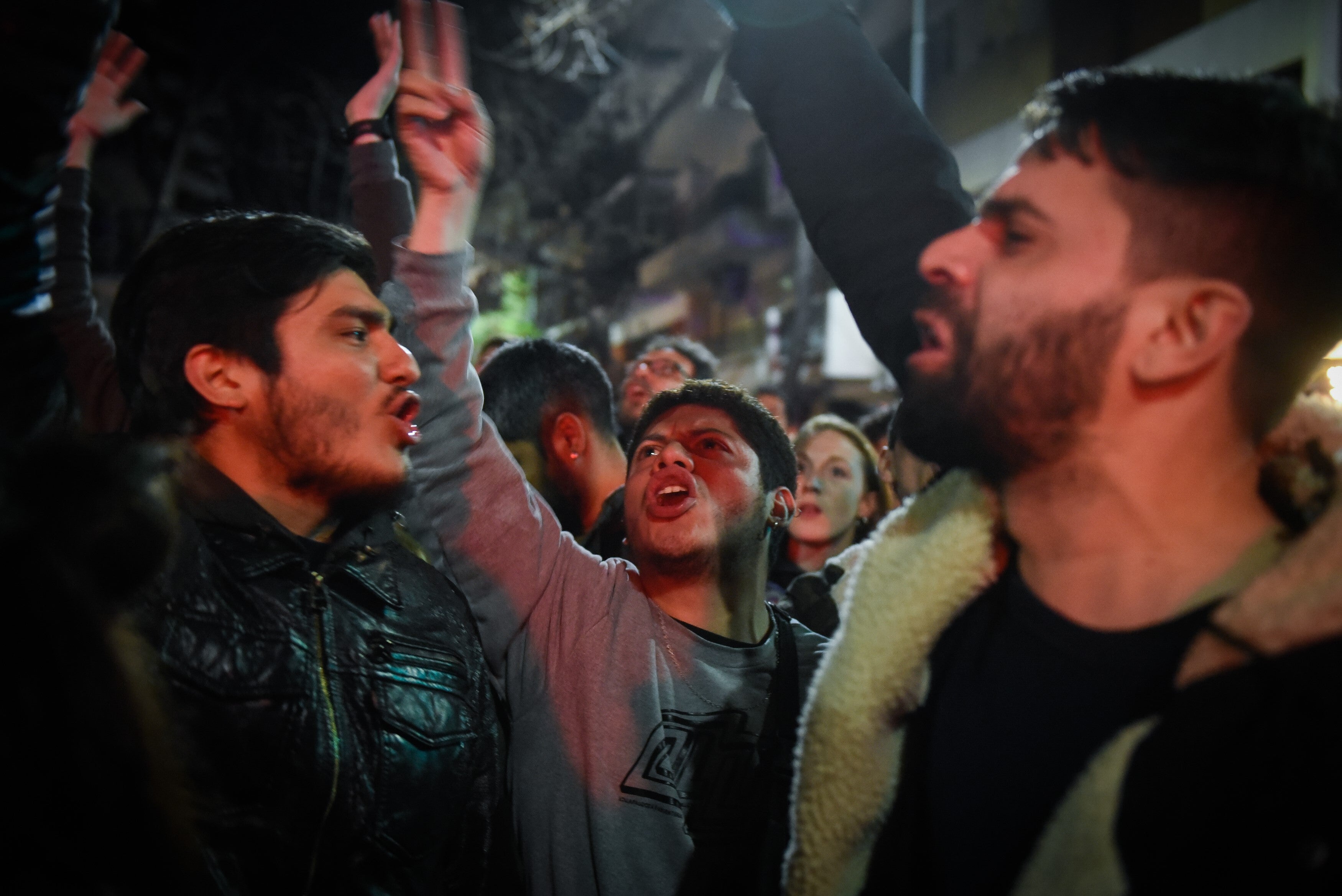 Partidarios de Kirchner durante la concentración a su favor. 