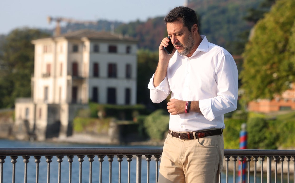 Salvini cuestiona las sanciones a Rusia y causa una tormenta política en Italia: «Perjudican a nuestros negocios y familias»