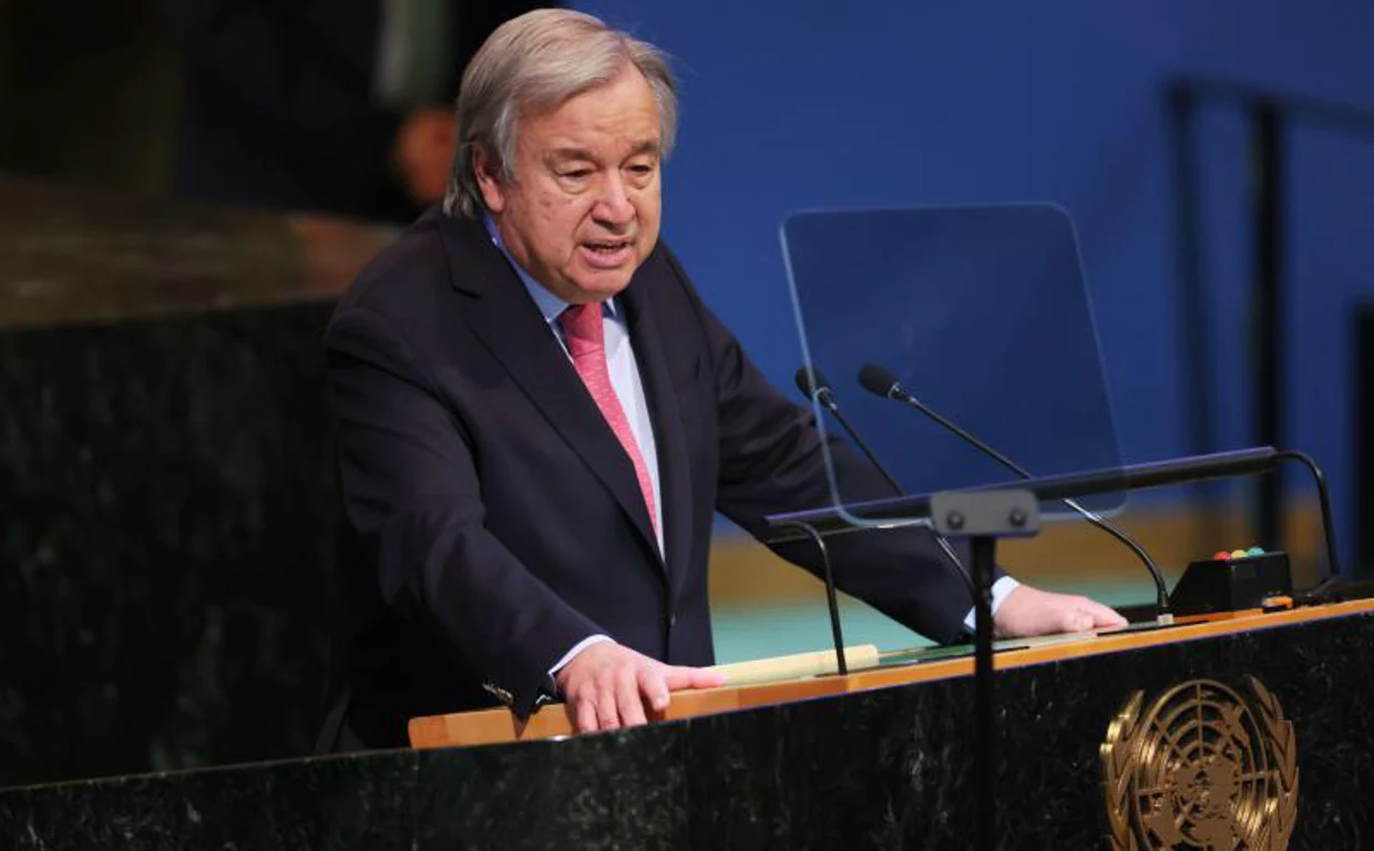 El Secretario General de las Naciones Unidas, António Guterres , habla en la 77ª sesión de la Asamblea General de las Naciones Unidas en Nueva York