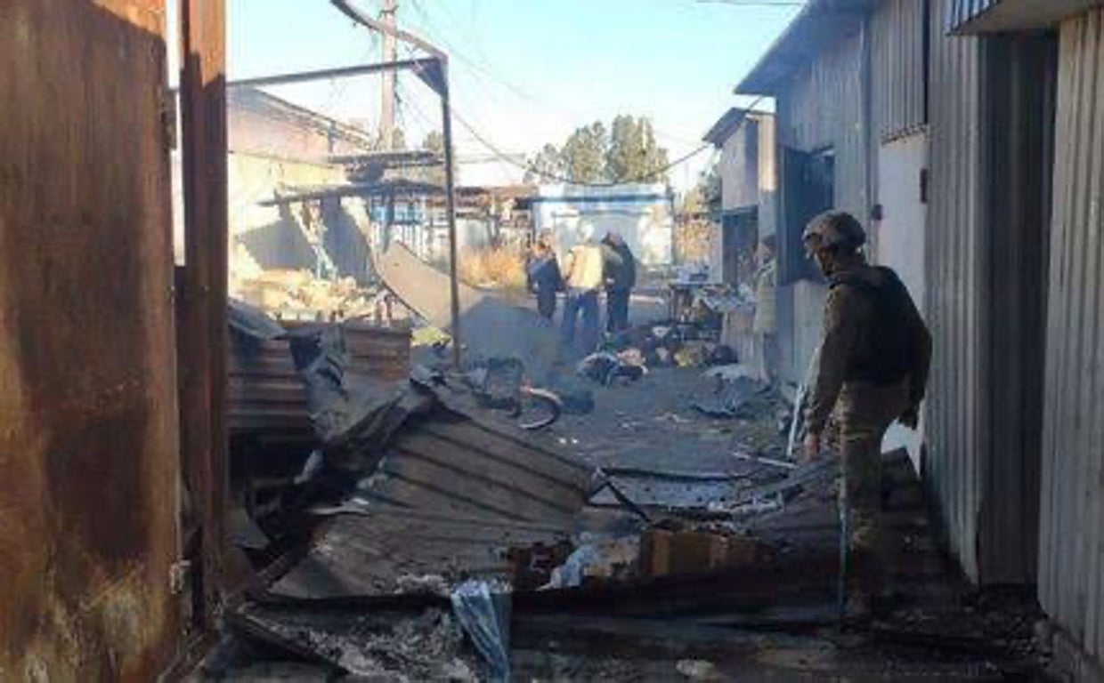 El mercado de Donetsk tras ser bombardeado