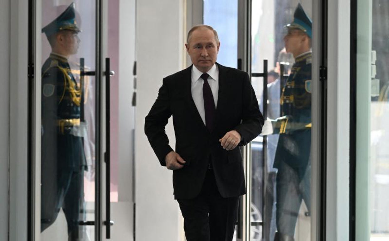 Vladímir Putin, en Astaná durante la cumbre de líderes del espacio postsoviético