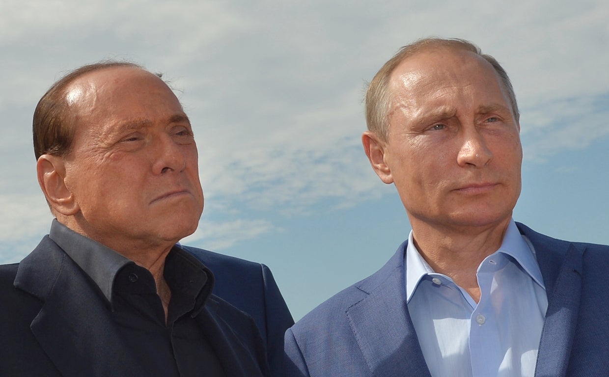 Berlusconi complica la formación de Gobierno a Meloni al reconocer que ha «retomado» la relación con Putin