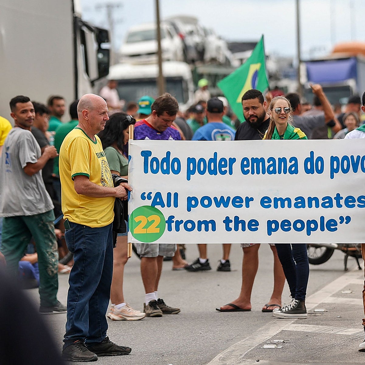 El núcleo duro de Bolsonaro le pide que asuma la derrota y facilite la transición