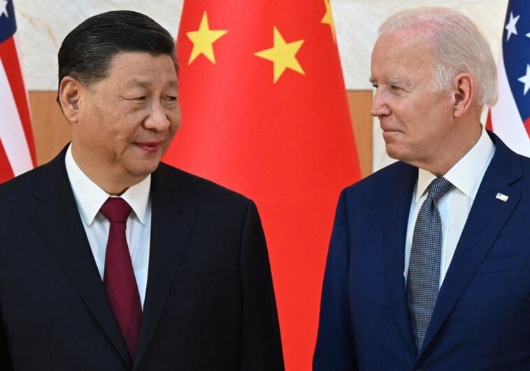 Xi Jinping and Joe Biden, at their G20 meeting