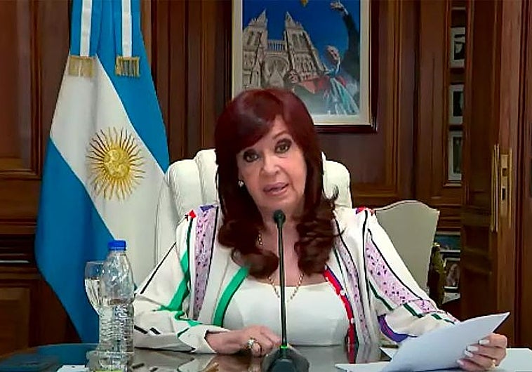 La vicepresidenta, durante la declaración realizada por vídeoconferencia desde su despacho en el Senado