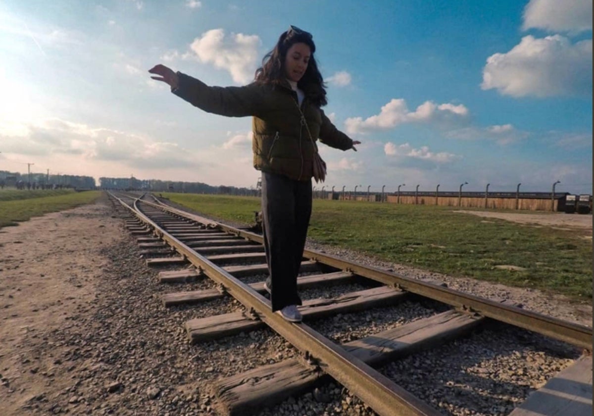 Equilibrios en las vías ferroviarias de acceso a los campos de concentración