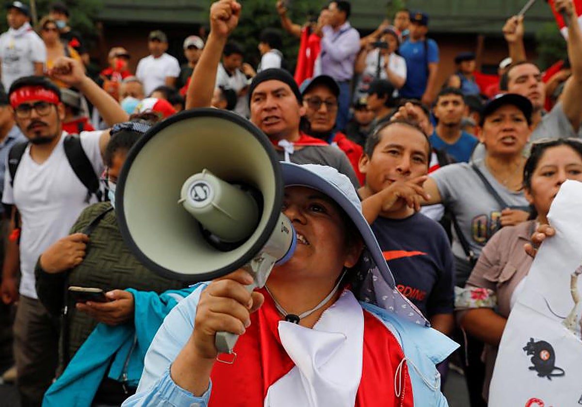 La izquierda populista y el hombre del sombrero