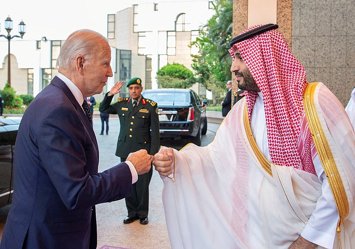 Biden y el príncipe heredero Mohamed bin Salman