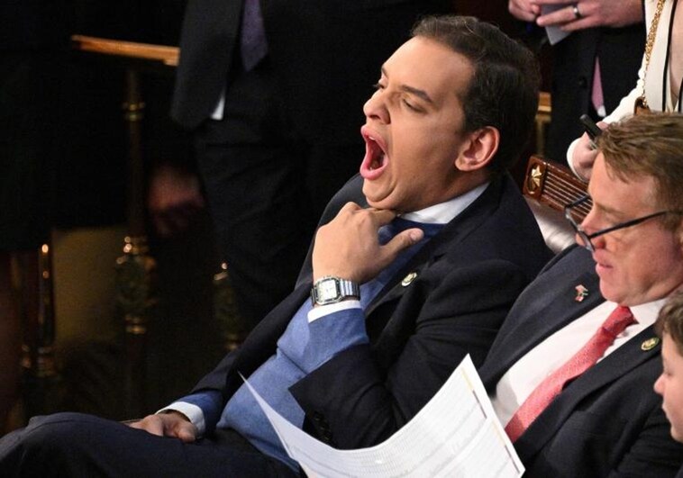 Santos yawned yesterday during the House vote