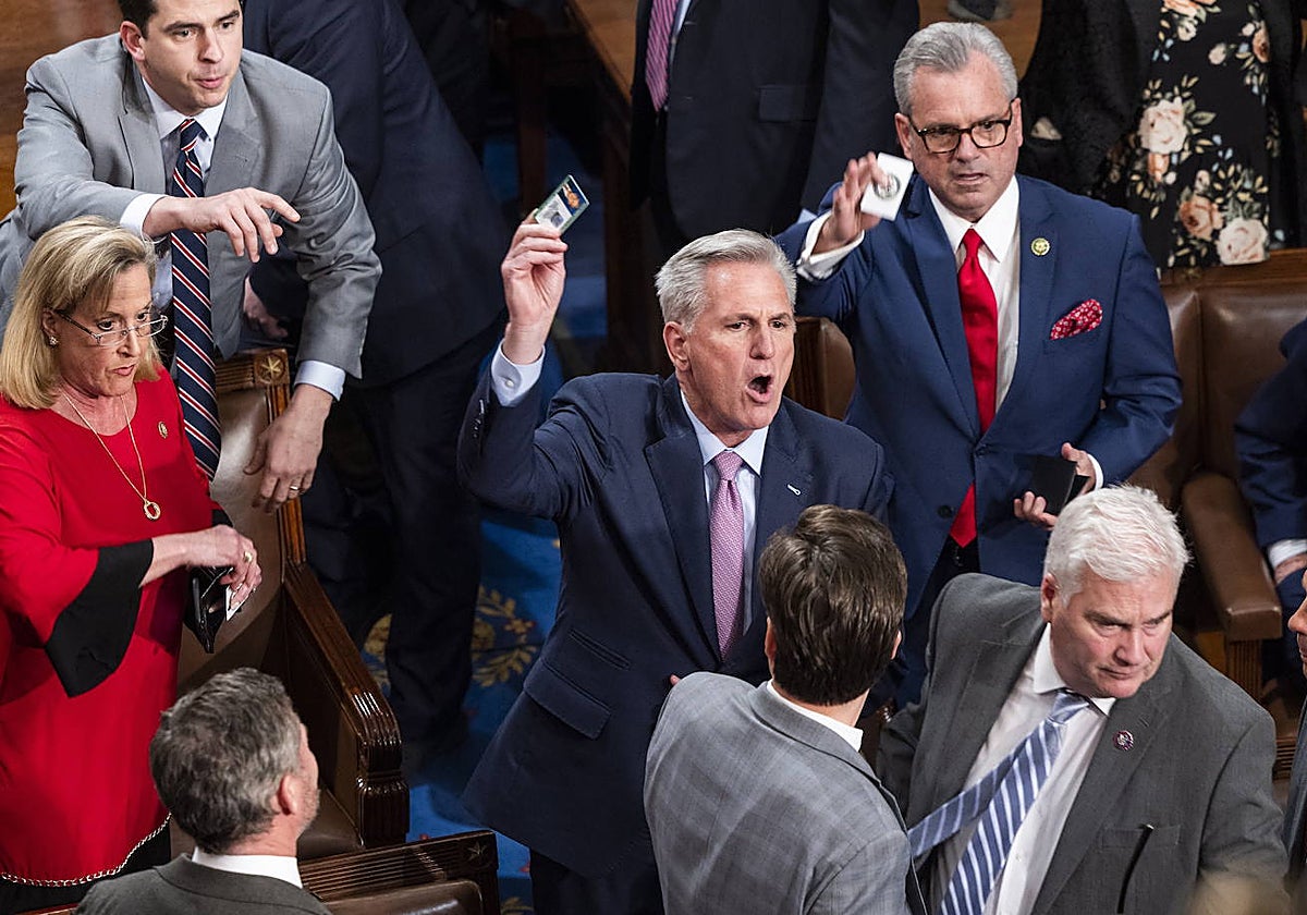 Los diputados republicanos estuvieron a punto de llegar a las manos en la agitada madrugada del sábado en el Capitolio